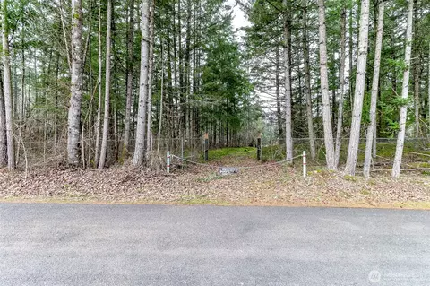 25414 48th Ave E, Graham, WA 98338