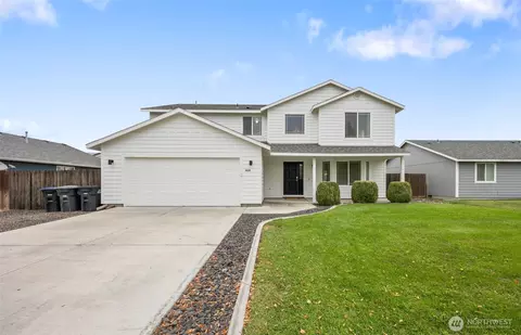 1909 Dilley Ave, Moses Lake, WA 98837