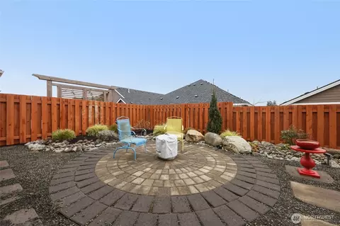 Exterior - 3126 Arrowroot Loop SE, Lacey, WA 98513 photo 6 of 9