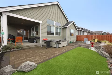 Exterior - 3126 Arrowroot Loop SE, Lacey, WA 98513 photo 2 of 9