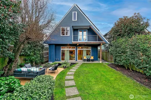 2411 4th Ave W, Seattle, WA 98119