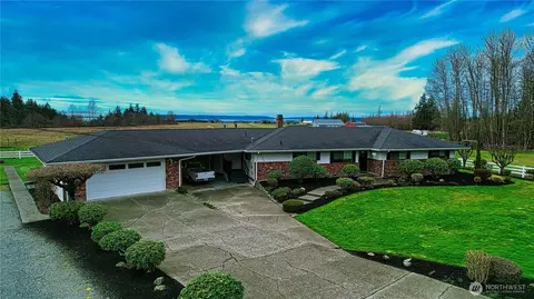 22128 Bulson Rd, Mount Vernon, WA 98274