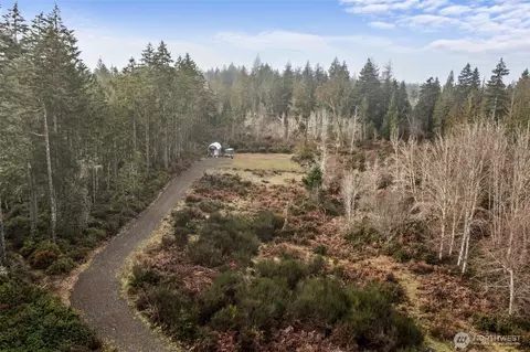 2561 E Harstine Island Rd N, Shelton, WA 98584