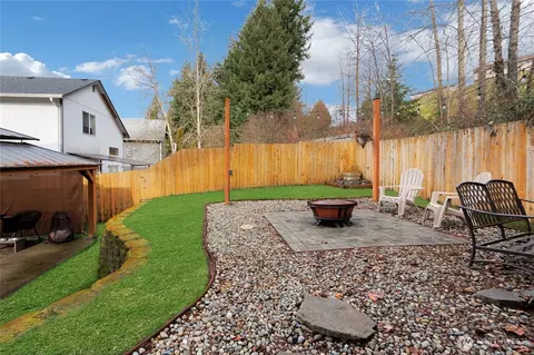 Exterior - 19931 14th Ave E, Spanaway, WA 98387 photo 8 of 10