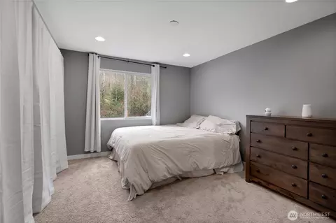 Bedroom - 19931 14th Ave E, Spanaway, WA 98387 photo 2 of 3