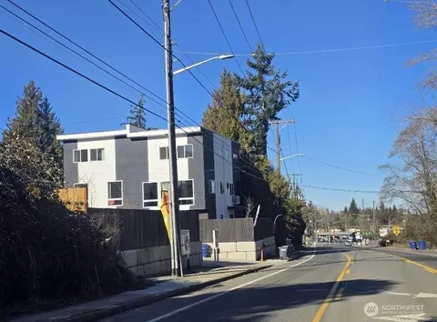12149 Des Moines Memorial Dr S, Seattle, WA 98168