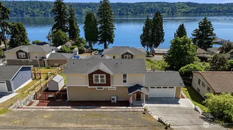 5584 Madrona Ave NE, Bremerton, WA 98311