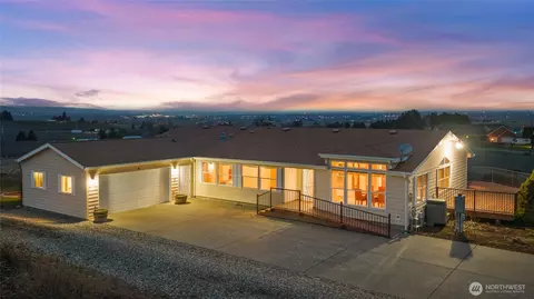 554 Dodge Rd, Ellensburg, WA 98926