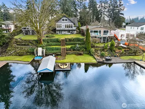 1125 Lake Vista Blvd S, Spanaway, WA 98387