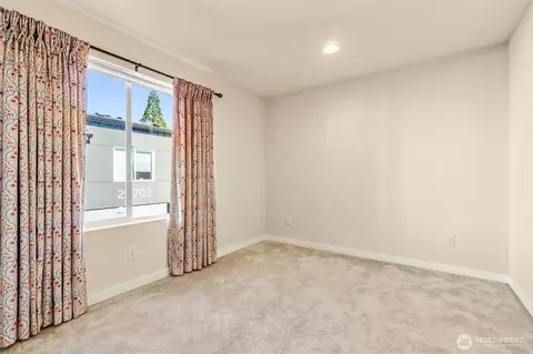 Bedroom - 23712 8th St SE #E, Bothell, WA 98021 photo 6 of 6