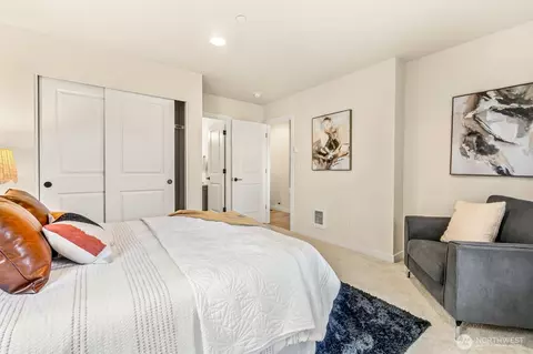 Bedroom - 23712 8th St SE #E, Bothell, WA 98021 photo 4 of 6