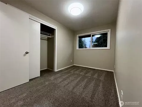 Bedroom - 19221 100th Ave NE, Bothell, WA 98011 photo 2 of 4