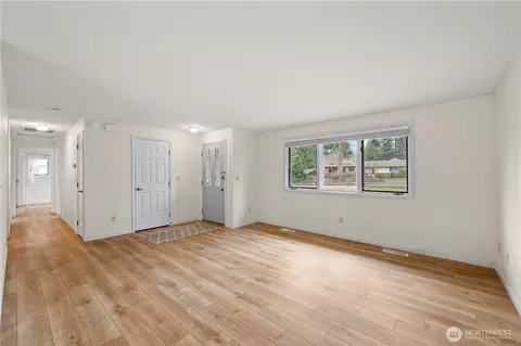 Living - 314 Dungeness Mdws, Sequim, WA 98382 photo 7 of 7