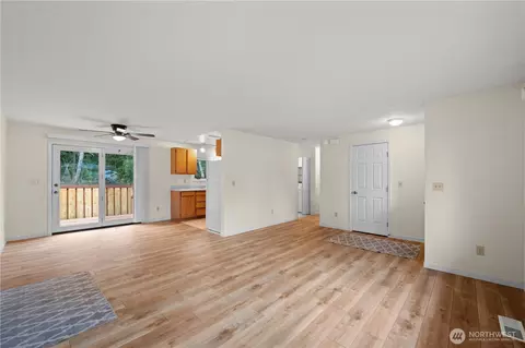 Living - 314 Dungeness Mdws, Sequim, WA 98382 photo 4 of 7