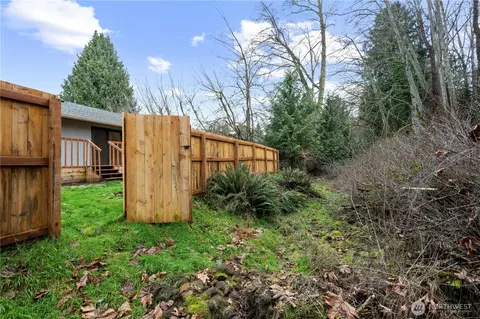 Exterior - 314 Dungeness Mdws, Sequim, WA 98382 photo 8 of 11