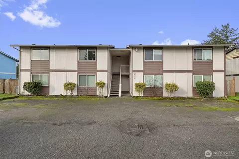 210 Chicago Blvd S, Pacific, WA 98047