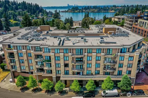 10047 Main St #206, Bellevue, WA 98004