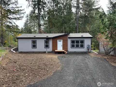 31 E Fox Ln, Shelton, WA 98584