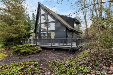 1110 15th Ave SW, Puyallup, WA 98371