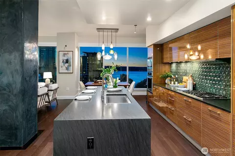 1920 4th Ave #2104, Seattle, WA 98101