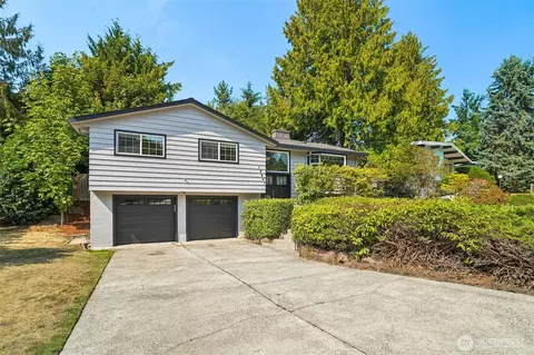 17841 4th Ave NW, Shoreline, WA 98177