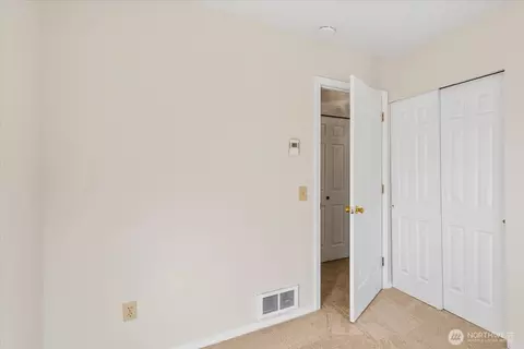 Bedroom - 12305 Alexander Rd, Everett, WA 98204 photo 4 of 7