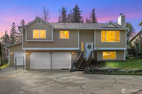 12305 Alexander Rd, Everett, WA 98204