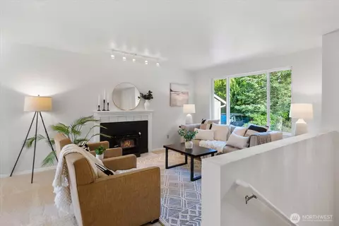 Living - 12305 Alexander Rd, Everett, WA 98204 photo 1 of 2