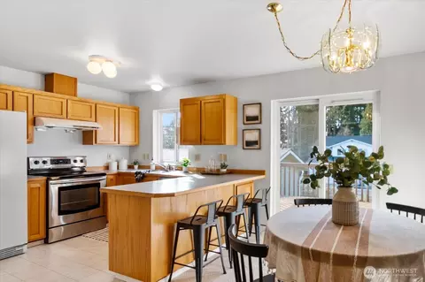 Kitchen - 12305 Alexander Rd, Everett, WA 98204 photo 1 of 4