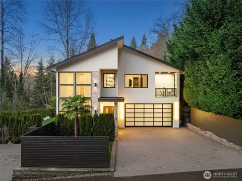 11210 SE 74th St, Newcastle, WA 98056