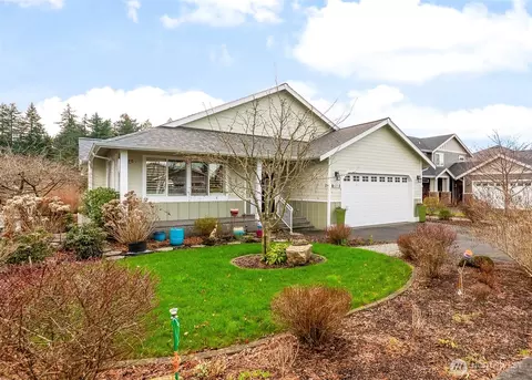 4371 Castlerock Dr, Blaine, WA 98230