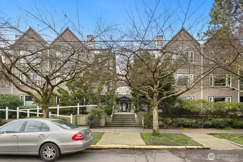 215 20th Ave E # 103, Seattle, WA 98112