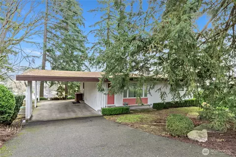 20628 10th Ave S, Des Moines, WA 98198