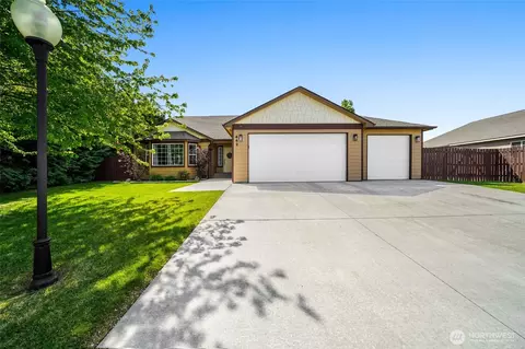 442 Copley Dr, Moses Lake, WA 98837