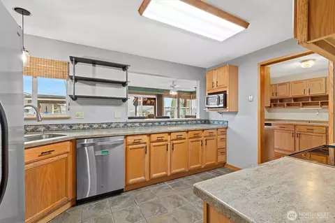 Kitchen - 108 171st St E, Spanaway, WA 98387 photo 1 of 3