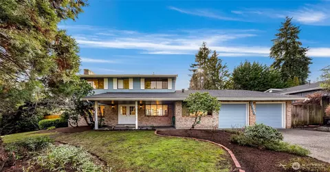12943 SE 68th St, Bellevue, WA 98006
