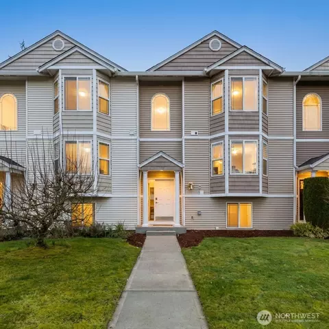 7128 34th Ave NE, Olympia, WA 98516