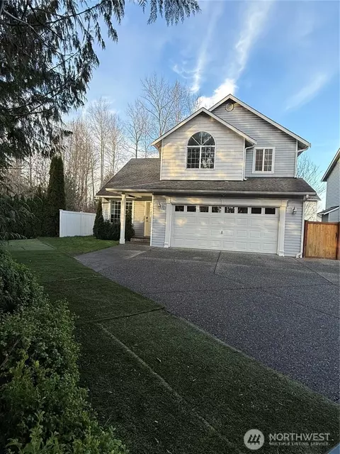 10019 2nd St SE, Lake Stevens, WA 98258