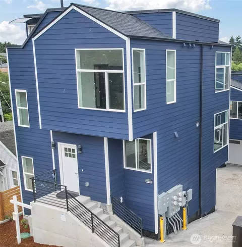 8608 42nd Ave S, Seattle, WA 98118