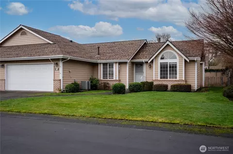 33 Lakewood Oaks Dr SW, Lakewood, WA 98499