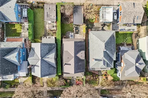 View/Area - 1119 19th Ave E, Seattle, WA 98112 photo 1 of 2