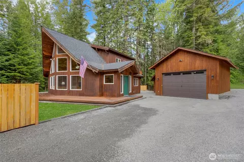 Exterior - 62307 Meadow Way E, Greenwater, WA 98022 photo 2 of 12
