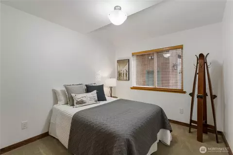 Bedroom - 62307 Meadow Way E, Greenwater, WA 98022 photo 1 of 5