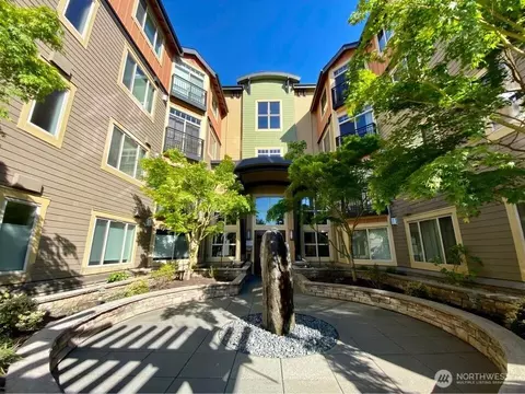 15700 116th Ave NE #204, Bothell, WA 98011 photo 2