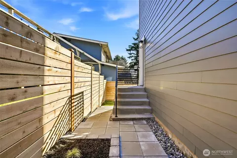 Exterior - 215 N 58th St, Seattle, WA 98103 photo 2 of 5