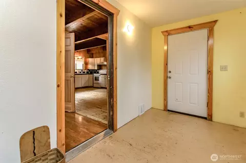 37416 304th Way SE, Enumclaw, WA 98022 photo 11