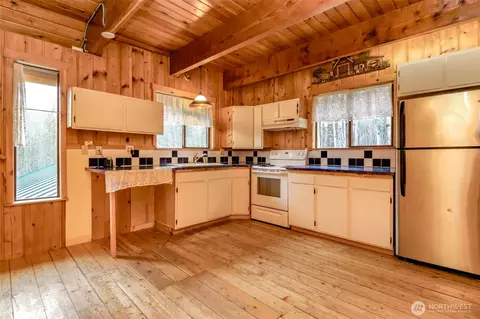 37416 304th Way SE, Enumclaw, WA 98022 photo 17