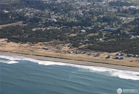 710 S Hancock St #328, Westport, WA 98595