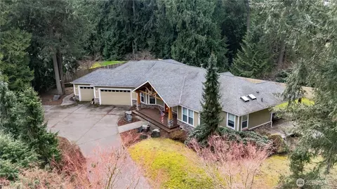 2744 Carpenter Rd SE, Lacey, WA 98503