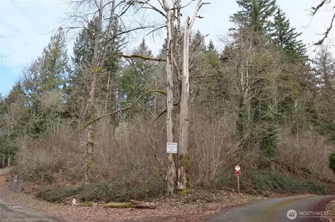 239 SE 238th St, Maple Valley, WA 98038